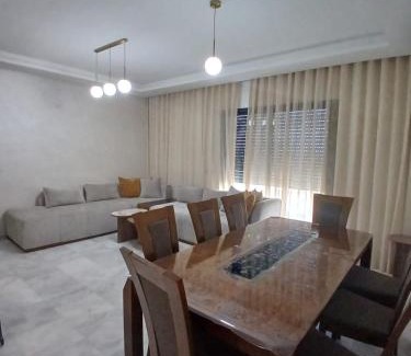 Ain Harrouda Wohnung | Duplex Luxe 3 Chambres Vue Mer & Piscine à Zenata Eco City