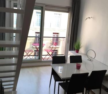 Porte-Dauphine Wohnung | Duplex près des Champs-Élysées