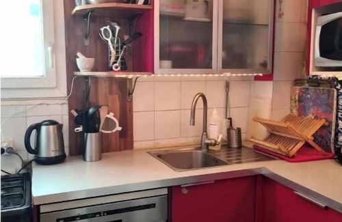 Romainville Eigentumswohnung | Duplex with garden near metro line 11 pets welcome