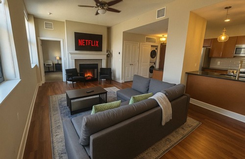 Downtown Cleveland Wohnung | Dwntwn Luxe Suite | Rock Hall Casino Stadiums