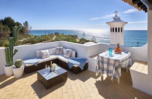 Alporchinhos Haus | E&M Beach House Aldeamento do Levante I