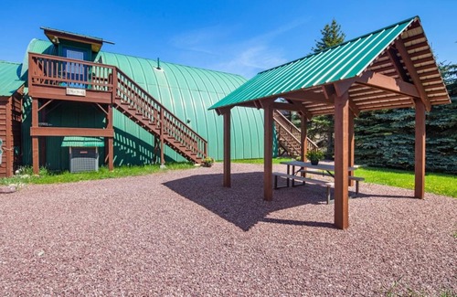 Coram Kabine | Eagles Nest Cabin! 6 miles to Glacier!