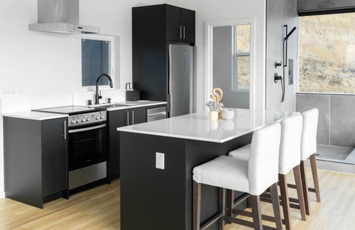 Orondo Haus | Experience the feeling of being on top of the world in this breathtaking retreat