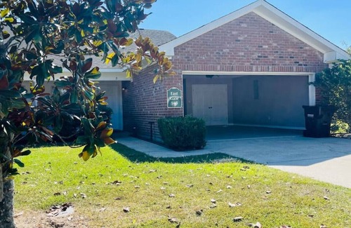 Hammond Wohnung | Eastgate 16B spacious comfortable