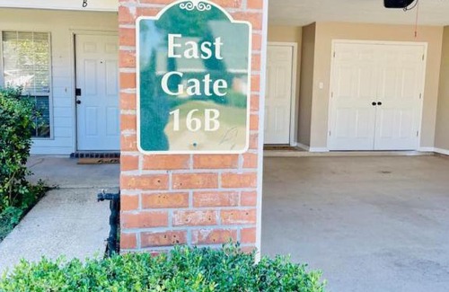 Hammond Wohnung | Eastgate 16B spacious comfortable