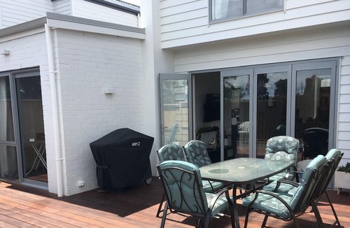 Mangere Bed & Breakfast | Einfacher Zwischenstopp am Flughafen oder Aufenthalt in Auckland