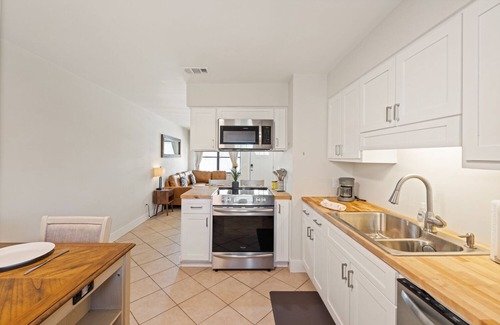 Port Lagoon Haus | Easy. Clean. Simple. Panama City Beach FL