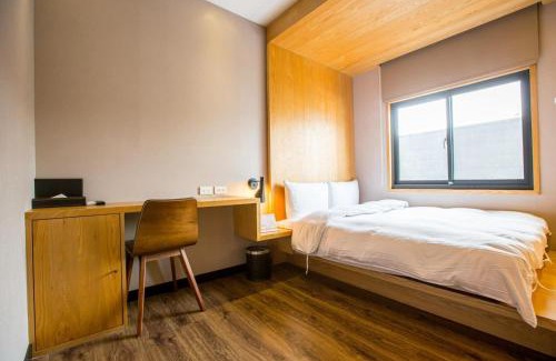 University District Haus | Easylazy Inn