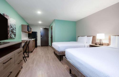 Madison Hotel | ECHO Suites Extended Stay by Wyndham Madison