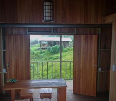 Alfombra Wohnung | Econative Baru Toucan Cabin con vista al bosque de Platanillo