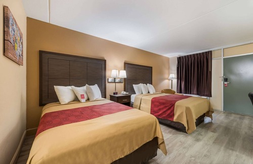 Good Hope Hotel | Econo Lodge Cullman