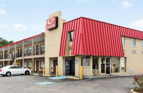 North Central Kabine | Econo Lodge Virginia Beach Town Center