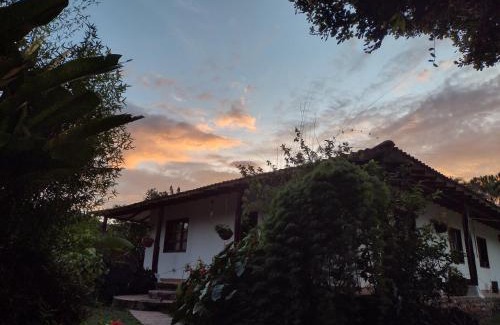 Dagua Haus | ecopolis hospedaje casa grande en El Queremal