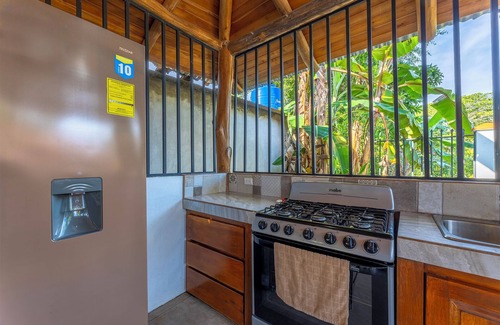 Esterillos Este Villa | Ecovilla Rodinia - Vivienda rentada entero en Esterillos Oeste, Costa Rica