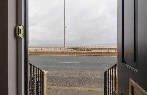 Slyne Haus | Eden Bay Retreat