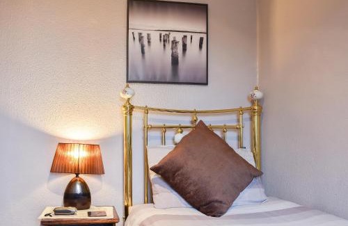 Cerne Abbas Haus | Eden Cottage