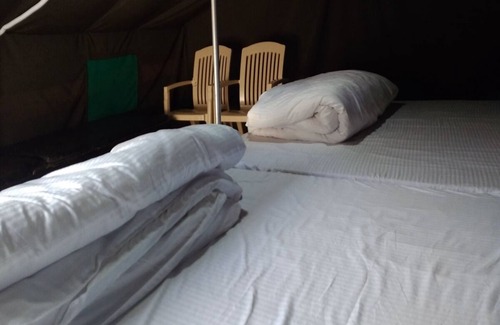 Lansdowne Sonstige | Eden RiverSide Camp
