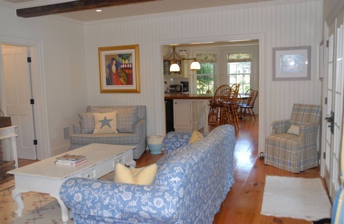 Edgartown Haus | Edgartown 6 BR Juwel in der Stadt | Pool und Whirlpool