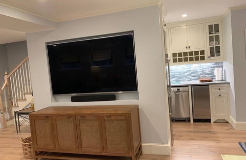 Edgartown Haus | Edgartown Rückzug. Gehen Sie in die Stadt. Beheizter Pool und Gästehaus! Kürzlich renoviert