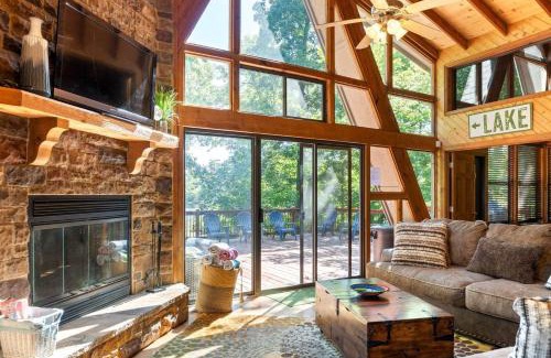 Innsbrook Skihütte | Edgewater Escape With Hot Tub
