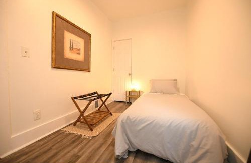 Detroit - Shoreway Wohnung | Edgewater Stay on W78th