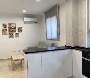 La Linea de la Concepcion Wohnung | Edifico Mañez Primero- Nuevo, 10 minutos Gibraltar