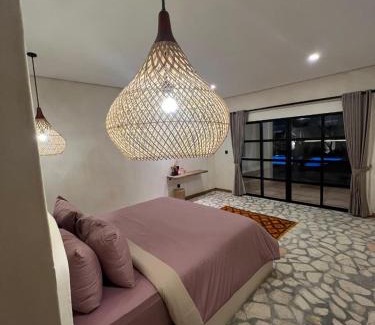 Mushroom Bay Hotel | El Campo Mushroom