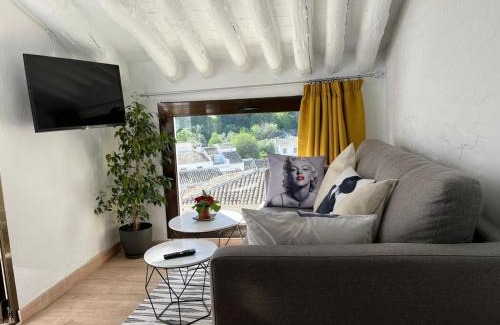 Zuheros Haus | EL HECHIZO DEL BAILÓN