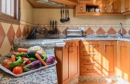 Iznajar Villa | El Mirador de Iznájar by Ruralidays