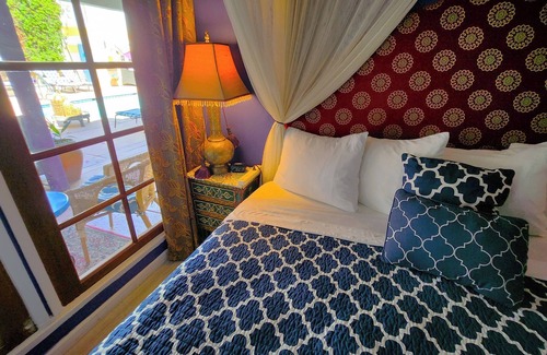 Desert Hot Springs Hotel | El Morocco Inn and Spa Resort