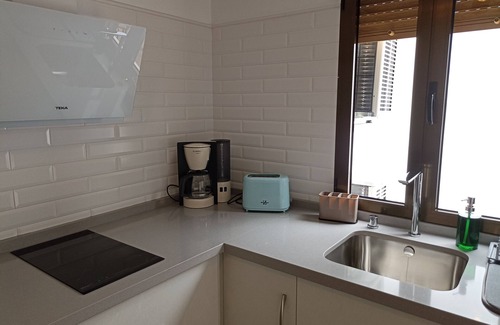 Zuheros Hütte | El Orgullo rural house, with terrace and impressive views of the Bailón Canyon.