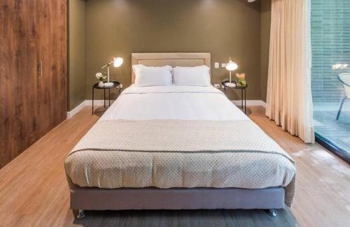 Patio Bonito Hotel | El Tesoro Medellín Hab315 by Letoh