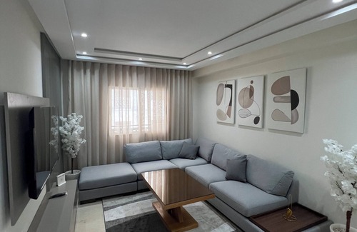 Tangier Wohnung | Elegant and comfortable apartment in Tangier, Luxury 3BR, A/C, Bright Stay