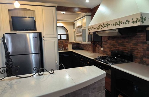 Ciudad Cariari Haus | Elegant and cozy house, Air conditioning, near by the Airport