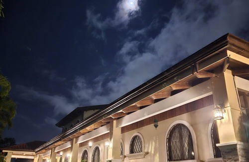 Ciudad Cariari Haus | Elegant and cozy house, Air conditioning, near by the Airport