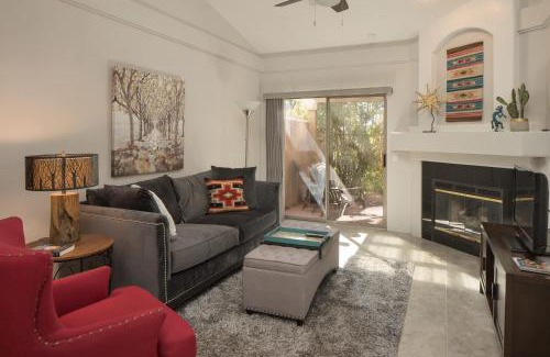 Nepenthe Haus | Elegant and updated - In the heart of Sedona