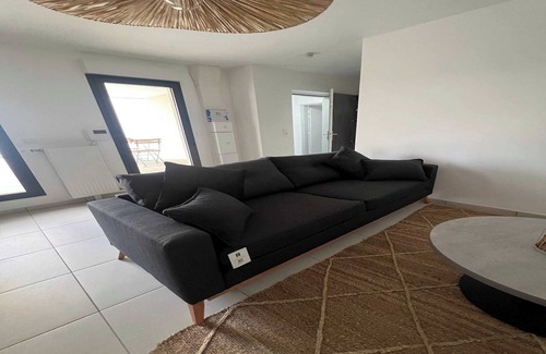 Suresnes Wohnung | Elegant Appt - 2BDR/6P - Near Paris & La Défense