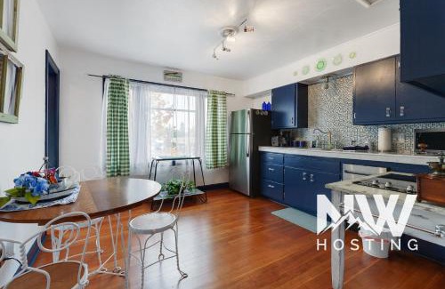 Coeur d'Alene Haus | Elegant Historic Home in Modernized Area