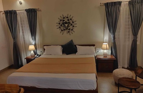 Madapura Villa | Elegant Holiday Homes