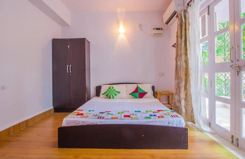 Fatrade Haus | Elegantes Haus mit Pool-Carmona Beach, Goa