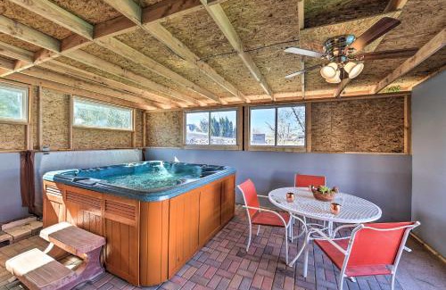 Glen Heather Estates Haus | Elegant Home with Pool Table 3 Mi to Vegas Strip!