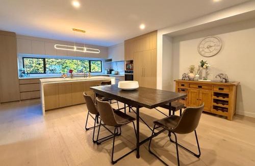 Remuera Haus | Elegant New Luxury Retreat in Remuera