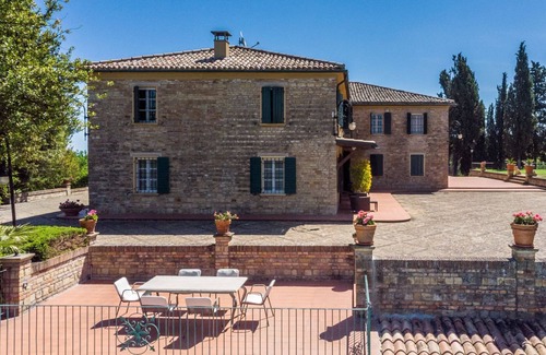 Pesaro Villa | Elegante Villa Letizia mit privatem Pool und schöner Aussicht über die Region Marken, nur 7 km von d