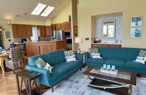 Chincoteague Haus | Elegante Residenz am Wasser, in der Nähe der Innenstadt, herrliche Sonnenuntergänge, Aufzug