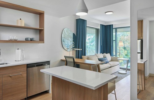 Dunwoody Hotel | Element Atlanta Perimeter Center