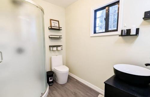 Santa Elena Haus | Elenas Modern 2BR Comfy Home
