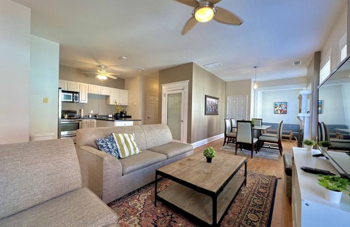 Mechanicsville Eigentumswohnung | ⌂ Elevated 2bed 1.5 Bath in a Historic 1913 Building ⌂