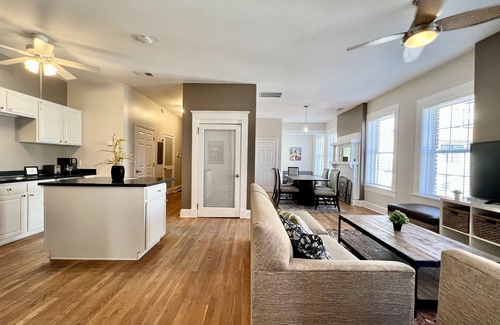 Mechanicsville Eigentumswohnung | ⌂ Elevated 2bed 1.5 Bath in a Historic 1913 Building ⌂