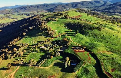 Myrrhee Haus | Elevation652 at Mt Bellevue in King Valley