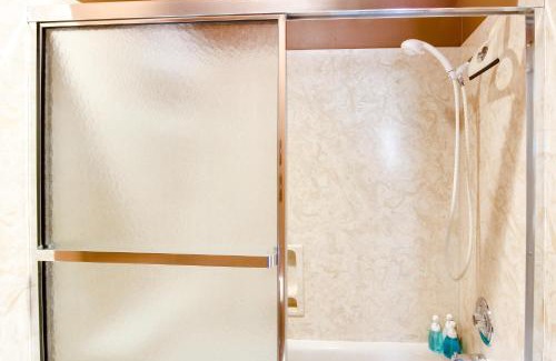 Elkhorn Village Hotel | Elkhorn Studio Condo - The Clocktower